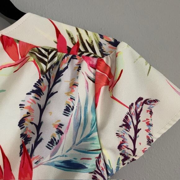 Bollie Tropical Floral Print Maxi Wrap Dress Size 8 Flutter Sleeve Feminine Date - Picture 8 of 10